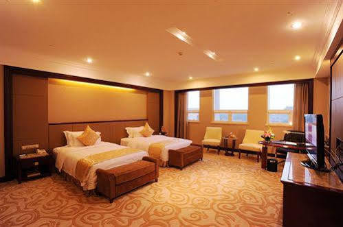 Chutian Guangdong International Hotel Wuhan Exterior foto
